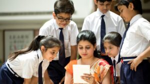 NCERT New Textbooks: एनसीईआरटी ने लाॅन्च की 8वीं की नई किताबें, जानें क्या है…