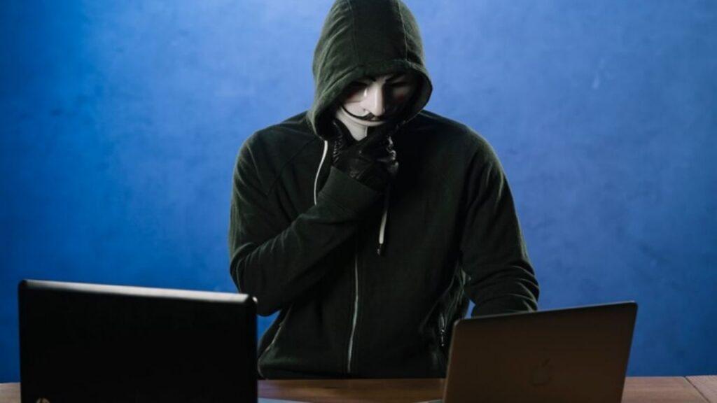 हैकर्स का ‘काल’ बन रहा Google का ये AI एजेंट, ऐसे कर रहा साइबर अटैक को नाकाम – भारत संपर्क हैकर्स का ‘काल’ बन रहा Google का ये AI एजेंट, ऐसे कर रहा साइबर अटैक को नाकाम – भारत संपर्क