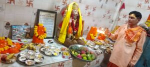 रक्षाबंधन व नृसिंह स्थापना दिवस पर भक्तों का उमड़ा सैलाब- भारत संपर्क