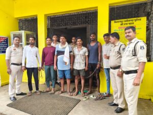 ग्राम सेमरताल में चाकूबाजी, कोनी पुलिस की त्वरित कार्रवाई,…- भारत संपर्क