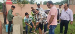 सवेरा एक नई किरण वेलफेयर सोसाइटी द्वारा बंगाली स्कूल में…- भारत संपर्क