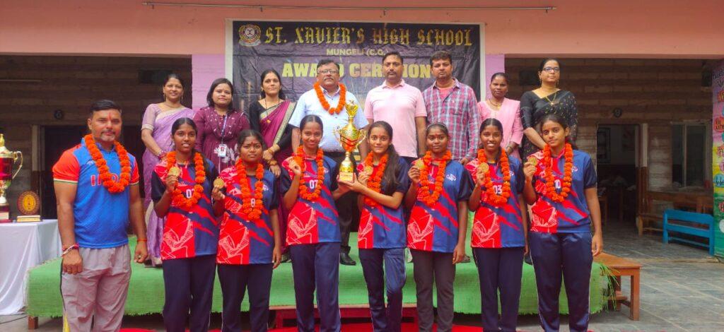 सी बी एस सी क्लस्टर कबड्डी में सेंट जेवियर्स मुंगेली को…- भारत संपर्क सी बी एस सी क्लस्टर कबड्डी में सेंट जेवियर्स मुंगेली को…- भारत संपर्क
