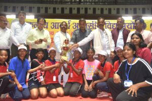 एकलव्य स्कूलों की राज्य स्तरीय प्रतियोगिता के समापन समारोह…- भारत संपर्क