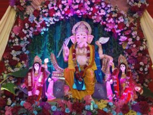 *मुख्यमंत्री निवास स्थित सीएम कैंप कार्यालय बगिया में विराजे गणपति महाराज,…- भारत संपर्क