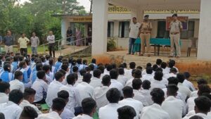 रायगढ़ में एक ही दिन रिकॉर्ड 1055 छात्र-छात्राओं और नागरिकों को दी गई साइबर अपराधों… – भारत संपर्क न्यूज़ …