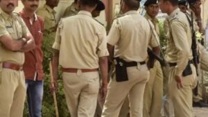 पटना: हॉस्टल में बम बना रहे थे छात्र, लीक हो गई बात और आधी रात पहुंच गई…