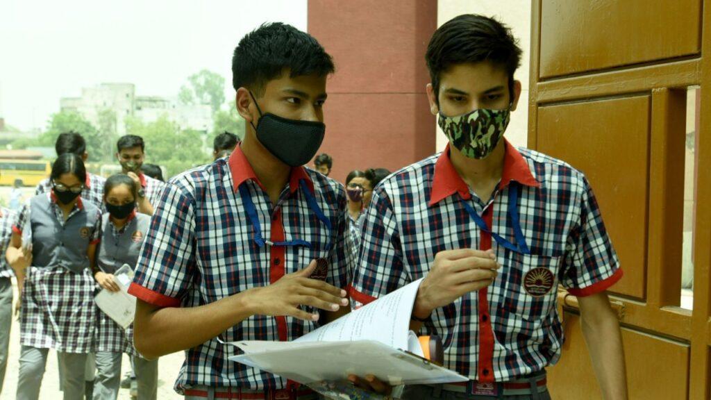 APAAR आईडी क्या है? CBSE ने छात्रों के लिए इसे कर दिया है अनिवार्य, इसके बिना… APAAR आईडी क्या है? CBSE ने छात्रों के लिए इसे कर दिया है अनिवार्य, इसके बिना…