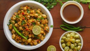ऑफिस में लेकर जाएं मखाना से बने ये टेस्टी स्नैक्स, जानें रेसिपी