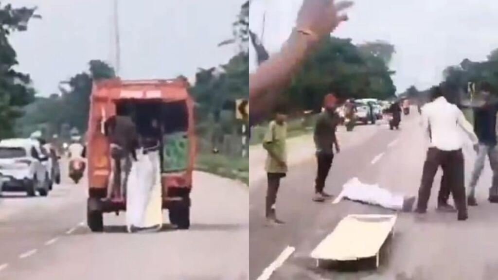 गोंडा में चलती एंबुलेंस से सड़क पर फेंका शव, Video वायरल… पुलिस ने बताई प… – भारत संपर्क गोंडा में चलती एंबुलेंस से सड़क पर फेंका शव, Video वायरल… पुलिस ने बताई प… – भारत संपर्क