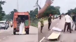 गोंडा में चलती एंबुलेंस से सड़क पर फेंका शव, Video वायरल… पुलिस ने बताई प… – भारत संपर्क