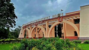 IIM इंदौर से पढ़ाई का मौका, डिजिटल ट्रांसफॉर्मेशन और AI कोर्स में बिना टेस्ट दिए…