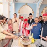 डिंपल यादव ने खुद कटवाया इकरा हसन का बर्थडे केक, अखिलेश ने अपने हाथों से दि… – भारत संपर्क