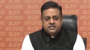 भ्रम फैलाने की कोशिश, उनके पास आखिर 2-2 EPIC नंबर कैसे, तेजस्वी के दावे पर…