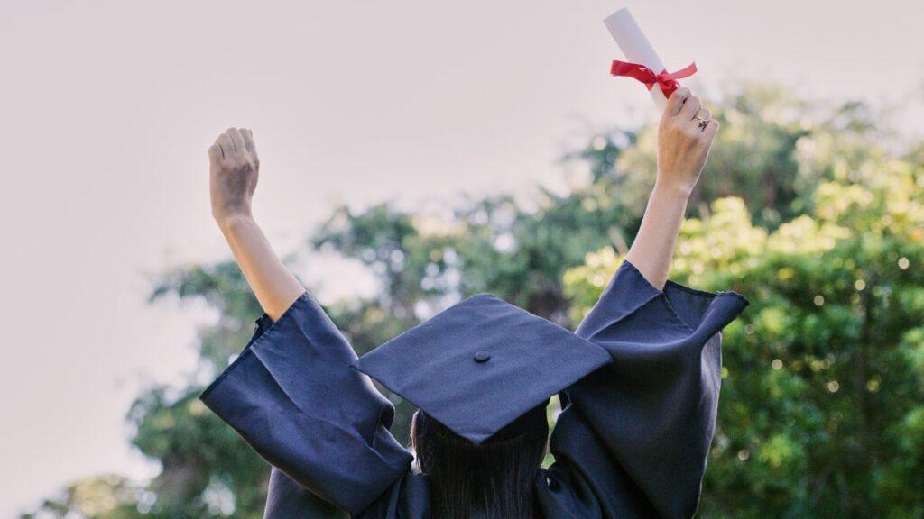 Scholarship: थाईलैंड से स्कॉलरशिप में करें पढ़ाई, ट्यूशन फीस होगी माफ… फ्री…