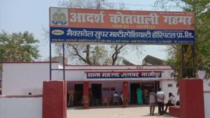 परिजनों ने दोगुनी उम्र के लड़के से किया रिश्ता पक्का, युवती ने भागकर की टीच… – भारत संपर्क