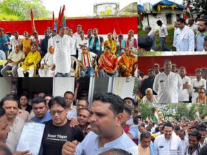 उमेश पटेल के नेतृत्व में खाद संकट पर खरसिया कांग्रेस का हल्ला बोल, हजारों किसानों के… – भारत संपर्क न्यूज़ …