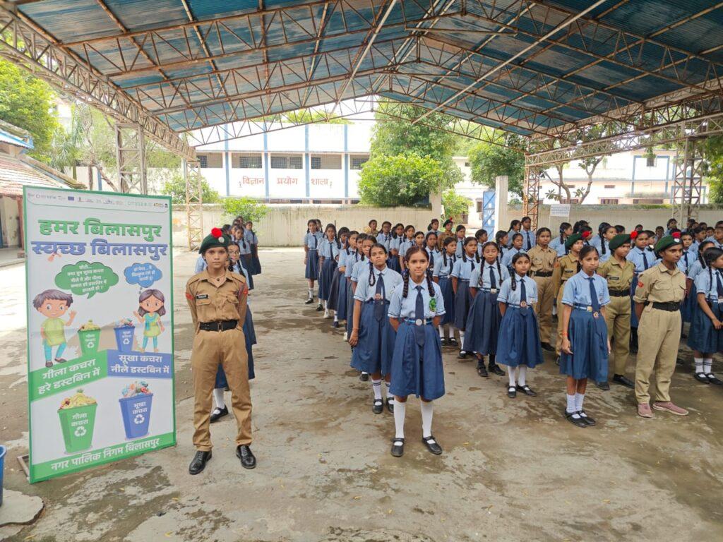 स्कूलों में पढ़ाया जा रहा है स्वच्छता का पाठ,छात्रों को…- भारत संपर्क स्कूलों में पढ़ाया जा रहा है स्वच्छता का पाठ,छात्रों को…- भारत संपर्क