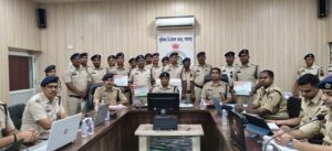 रायगढ़ में एसपी ने ली अपराध समीक्षा बैठक, पुलिसकर्मी हुए सम्मानित, बैठक में सुखा नशा… – भारत संपर्क न्यूज़ …