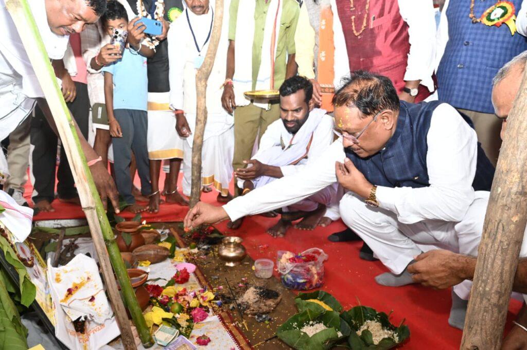 एक ही जमीन पर दर्ज परिवारों को अलग-अलग मिलेगा पीएम किसान…- भारत संपर्क एक ही जमीन पर दर्ज परिवारों को अलग-अलग मिलेगा पीएम किसान…- भारत संपर्क