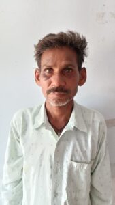 बछड़े को काटकर गौ मांस खाने की तैयारी में पकड़ाया ग्रामीण- भारत संपर्क