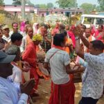 *ग्रामीणों की बहुप्रतीक्षित मांग पूरी होने पर गांव में मना जमकर जश्न, बाजे…- भारत संपर्क