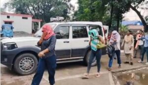 संदिग्ध गतिविधियों की शिकायत पर दयालबंद स्थित स्पा सेंटर में…- भारत संपर्क
