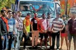 गौ तस्करी का भंडाफोड़, बजरंग दल ने पकड़कर पुलिस को सौंपा — भारत संपर्क