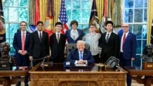International Physics Olympiad 2025: कौन हैं अगस्त्य गोयल? फिजिक्स ओलंपियाड की…