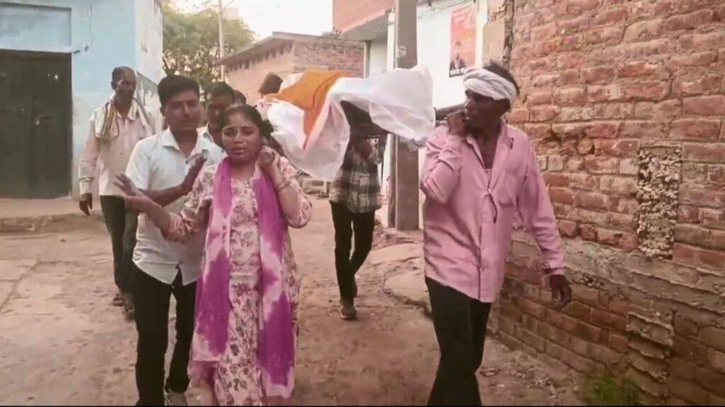 बेटी पराई नहीं! 2 दिन पड़ा रहा पिता का शव, किसी ने देखा तक नहीं, शिल्पी ने … – भारत संपर्क बेटी पराई नहीं! 2 दिन पड़ा रहा पिता का शव, किसी ने देखा तक नहीं, शिल्पी ने … – भारत संपर्क