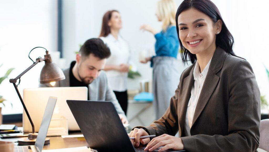 Jobs Skills Tips: जॉब के लिए अच्छे मार्क्स या टेक्निकल नॉलेज, जानें फ्रेशर्स में… Jobs Skills Tips: जॉब के लिए अच्छे मार्क्स या टेक्निकल नॉलेज, जानें फ्रेशर्स में…