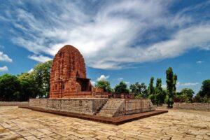 संस्कृति, इतिहास और अध्यात्म का संगम जहां इतिहास बोलता है, संस्कृति मुस्कुराती है और अध्यात्म… – भारत संपर्क न्यूज़ …