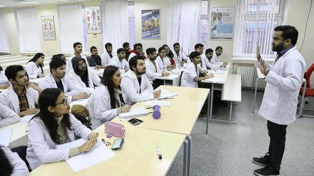 Medical Courses: 12वीं के बाद मेडिकल में कई करियर ऑप्शन, जानें कौन-कौन से हैं…
