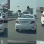 लाइक्स और व्यूज के लिए लड़कों ने कार के ऊपर चढ़कर बनाई रील, वायरल हुआ खतरनाक स्टंट का…