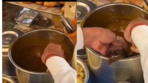 Viral Video: सड़क पर गोलगप्पे खाने से पहले जरूर देख ले ये वीडियो, सच्चाई देख उतर…