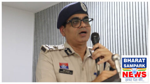 अंबिकापुर में IG बोले- डरें नहीं कॉल करें, डायल 112 से मिलेगी तत्काल मिलेगी मदद