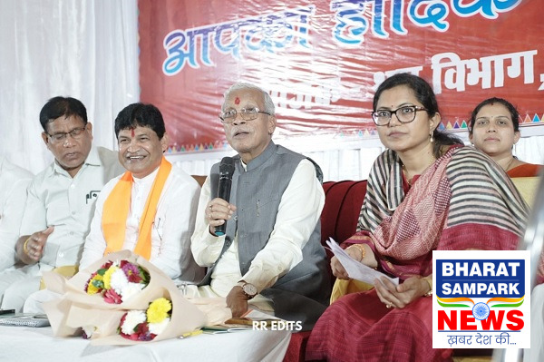 सक्ती में श्रमिक सम्मेलन आयोजित- 734 श्रमिकों को मिली 1.25 करोड़ से अधिक की सहायता राशि
