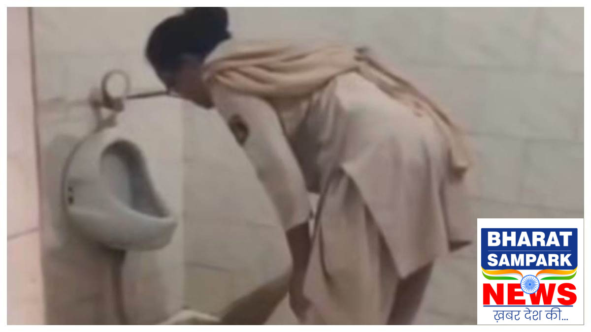 CG में पुलिस महकमे की बड़ी फजीहत, महिला आरक्षक से कराया बाथरूम साफ, फेसबुक पर वायरल, RI पर आरोप