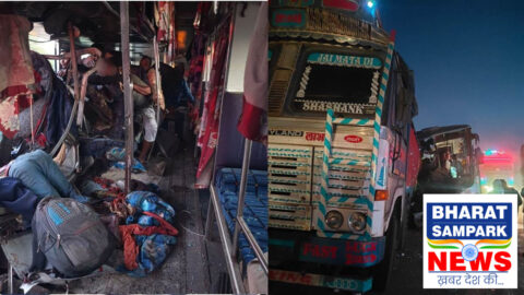 छत्तीसगढ़ में 22 यात्रियों को लेकर अंबिकापुर से रायपुर जा रही बस ट्रक में घुसी, 3 की मौत