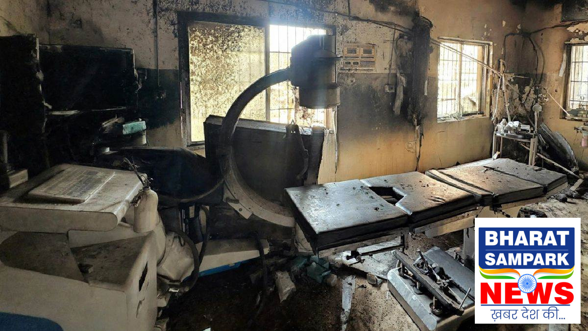 रायपुर के अस्पताल में बड़ा हादसा, ऑपरेशन थिएटर में AC ब्लास्ट के बाद लगी आग, मची अफरा-तफरी